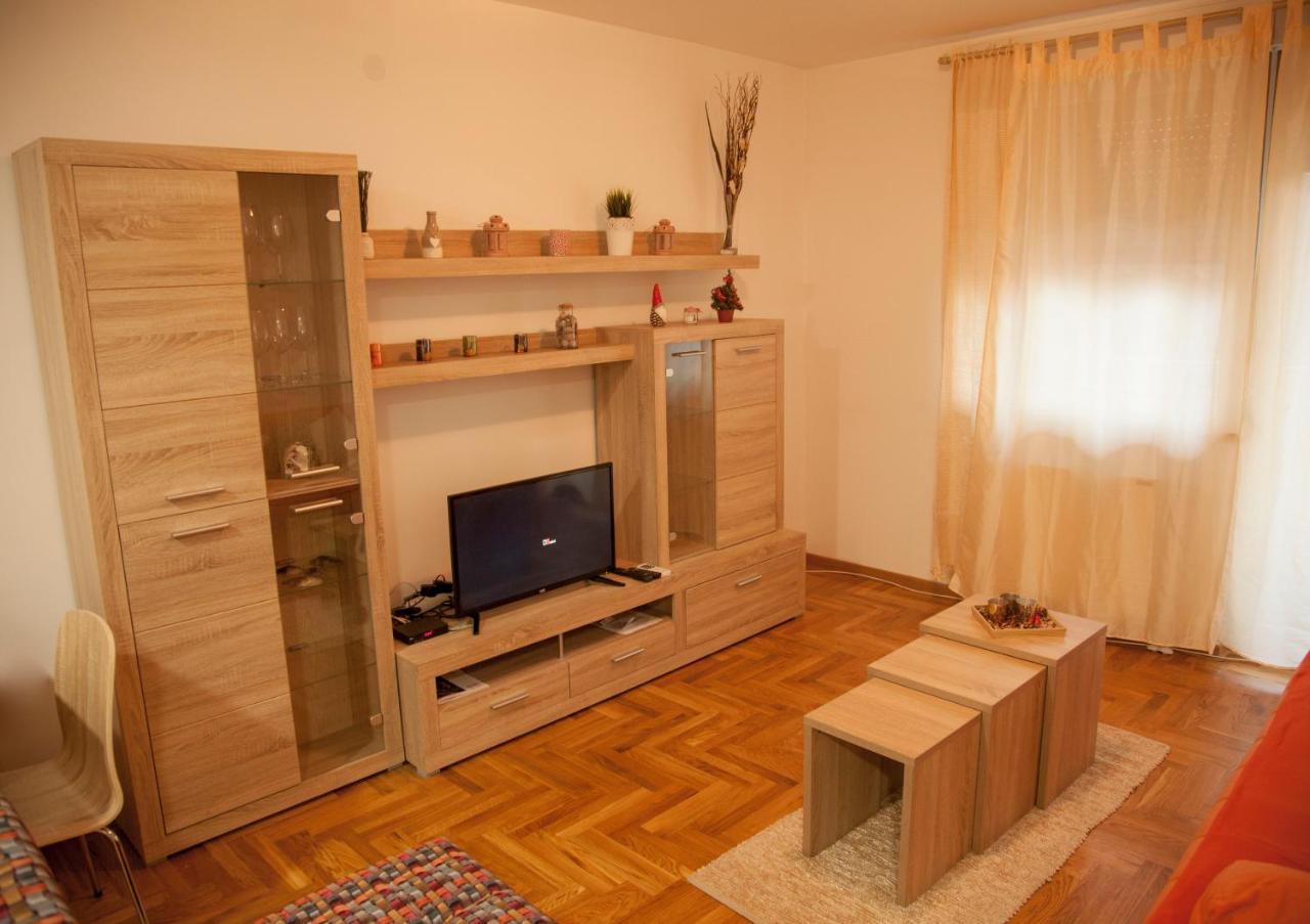 Apartment Vas Raj Novi Sad Exterior photo